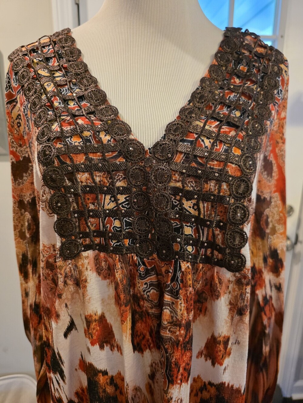 Live and Let Live •Size XL• Witchy Boho Whimsy Longline Top Crochet Detail - Picture 3 of 9